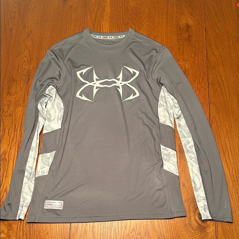 Under Armour Gray Long Sleeve Shirt